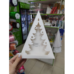 Коробка треугольная Елочка 23*15*4 см