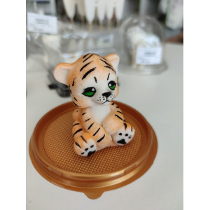 Фигурка из глазури Тигренок